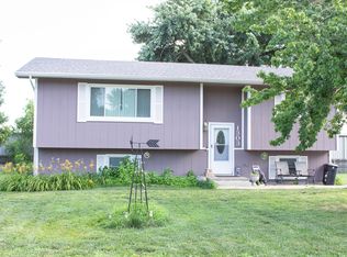 1303 14th St, Wamego, KS 66547