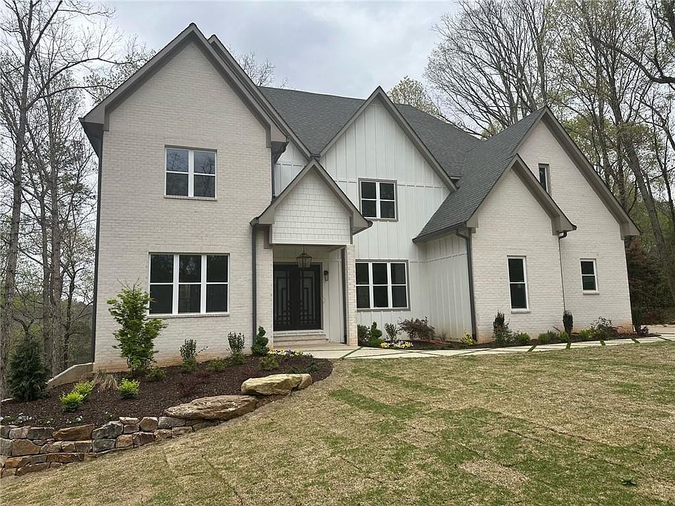 1st image of 270 Crosstree Ln