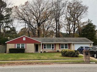 2308 Dunbarton Dr, Chesapeake, VA 23325