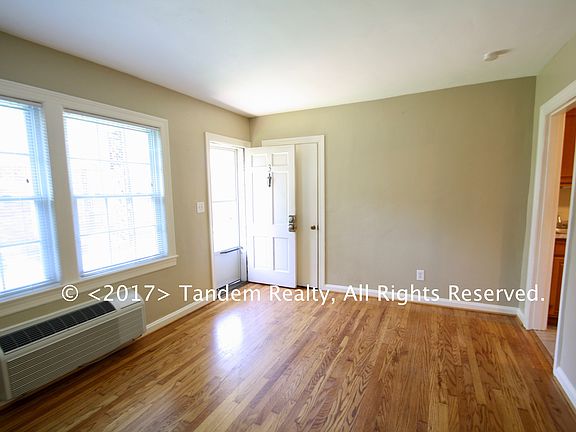 4th image of 1600 16th Ave S APT 3