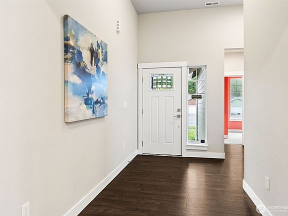 4th image of 676 W Camas Court