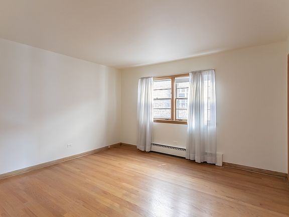 4th image of 6562 N Harlem Ave