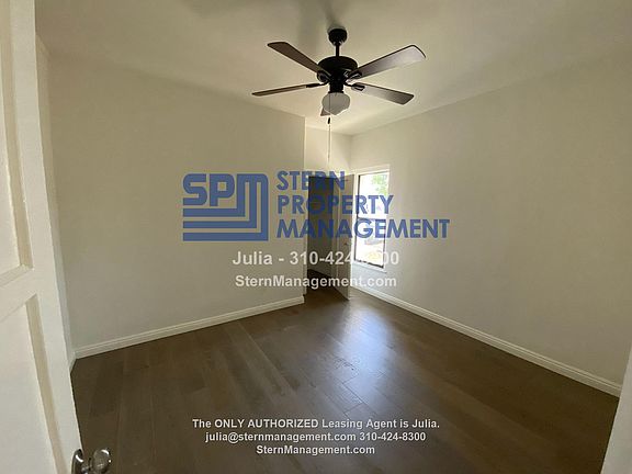 3rd image of 1102 Stone St #12