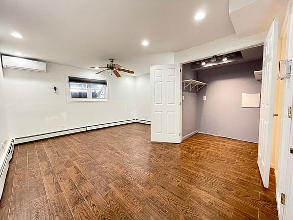 5th image of 297 Slater Blvd Floor 1
