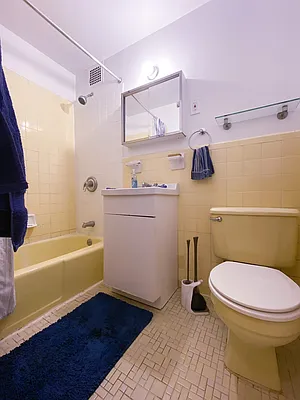 Rented by Compass | media 13