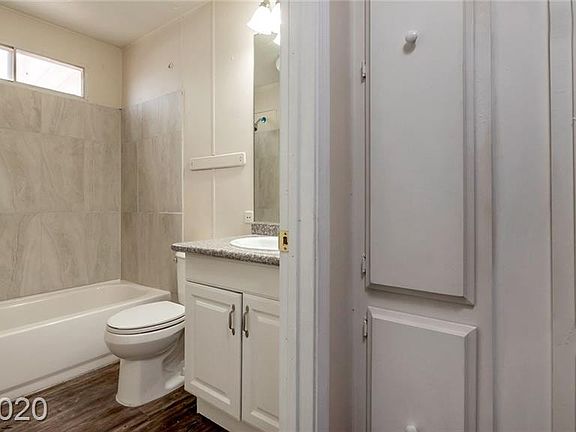 5th image of 3670 Estes Park Dr