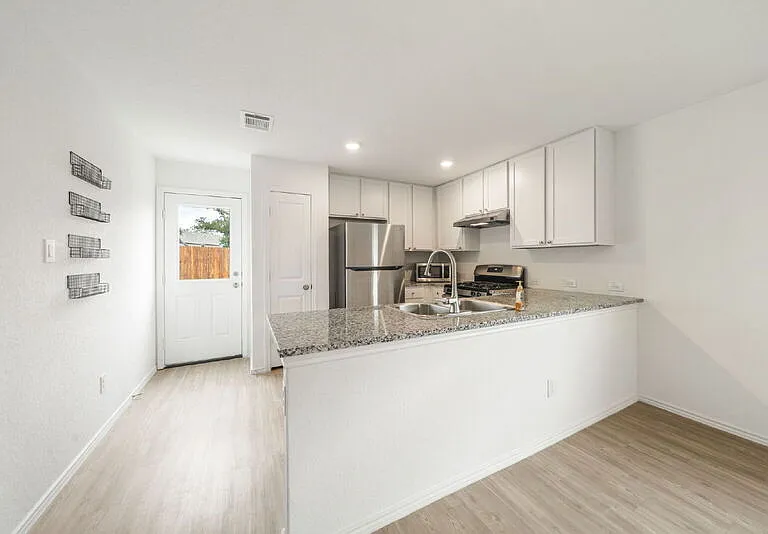 14805 Saw Ml — Photo 14