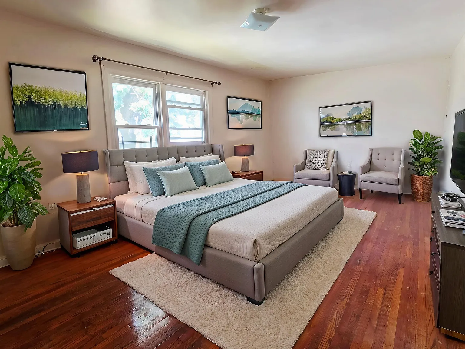 2 bed, 1.0 bath, 900 sqft, $2,129 — Photo 4