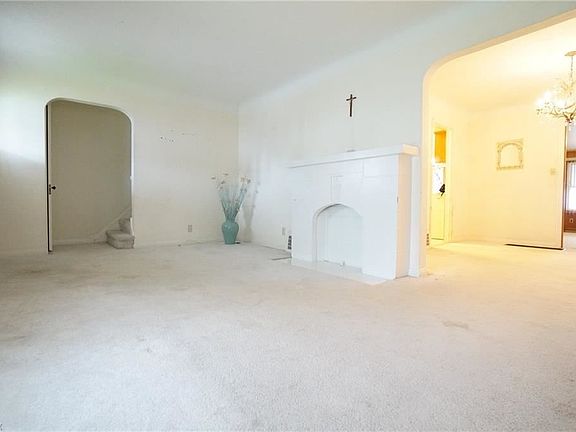 3rd image of 1706 Wexford Ave