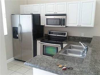 2nd image of 1 Glen Royal Pkwy APT 1606