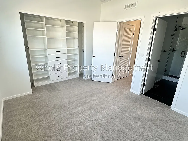 3715 Jason St #2 — Photo 29