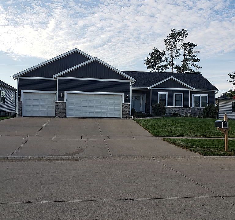 New Siding & Windows 2022