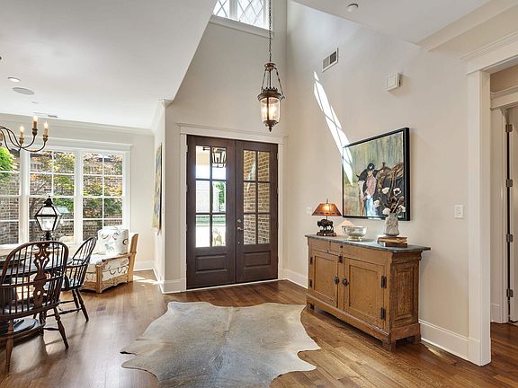 5th image of 1702 Padington Park Ln