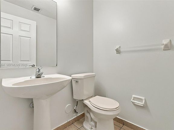 5th image of 13974 SW 260th St APT 101