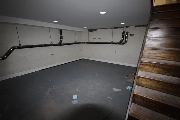 Rented by Nooklyn NYC LLC | media 58