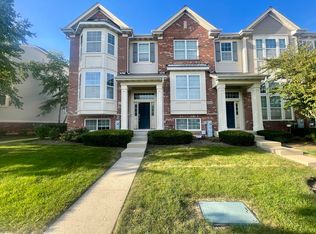 1736 Persimmon St, Hanover Park, IL 60133
