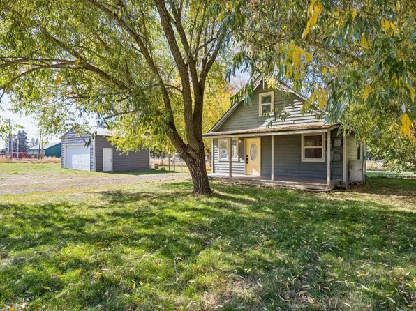 417 N North Ave, Deer Park, WA 99006