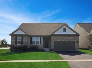 2603 Camden St, Geneva, IL 60134