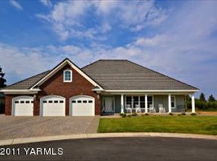 9005 Whatcom Ave, Yakima, WA 98903