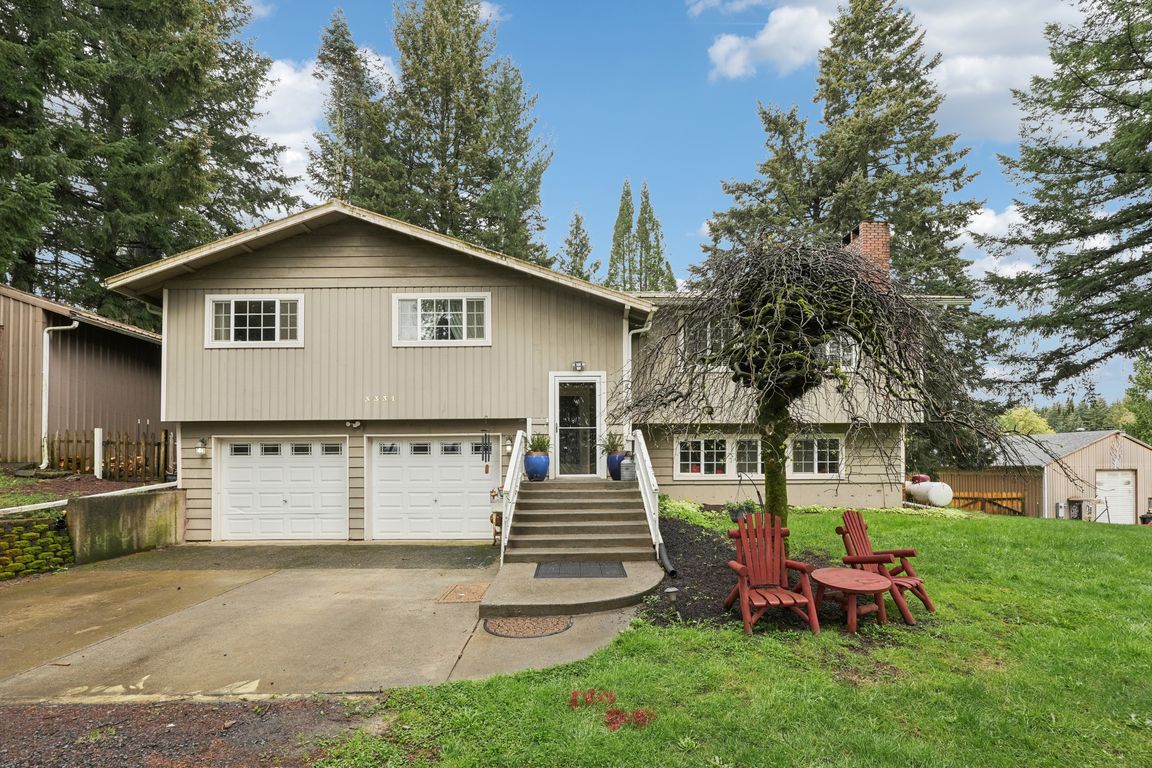 Skye Rd-S1404-001.jpg