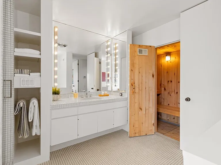 8496 Westway Dr — Photo 26