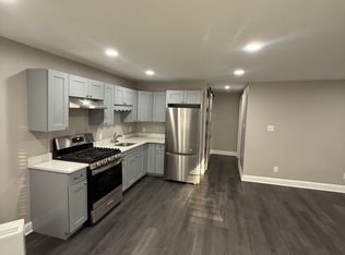 1494 Broadway #3, Rensselaer, NY 12144
