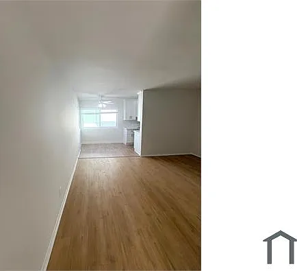 12536 Pacific Ave #9 — Photo 3