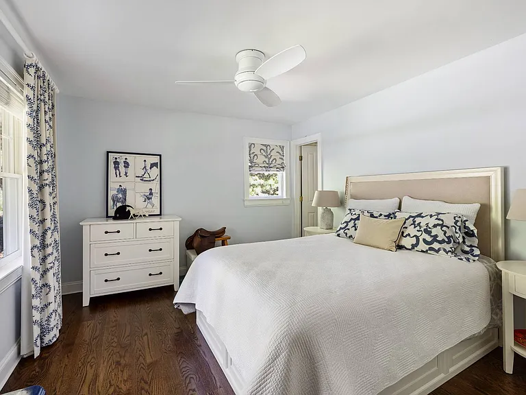 8 Devon Woods Close — Photo 14