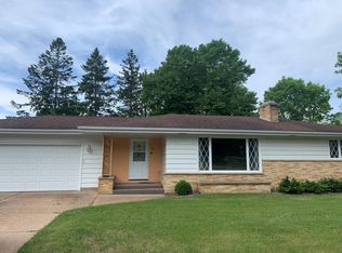 863 Truax Blvd, Eau Claire, WI 54703