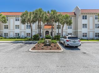 10 10th St APT 58, Atlantic Beach, FL 32233