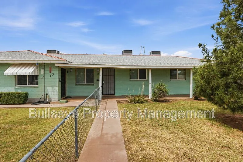 Building Photo - 1721 E Moreland St #2