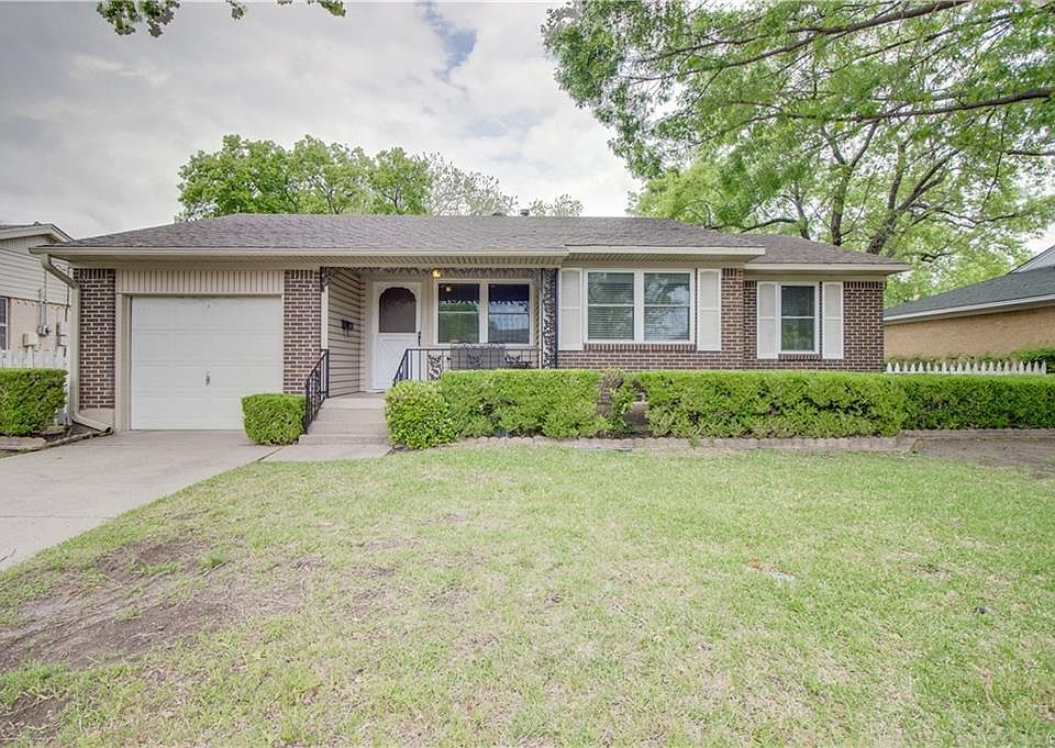 1st image of 2517 Lakewood Dr