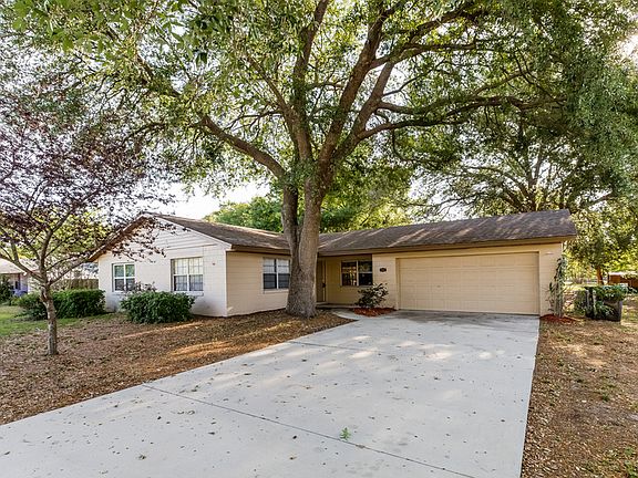 2nd image of 4967 Magnolia Ave