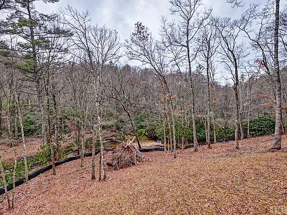 4th image of LOT-20A Mountain Waterfalls