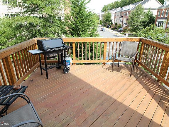 5th image of 12010 Lynford Ln