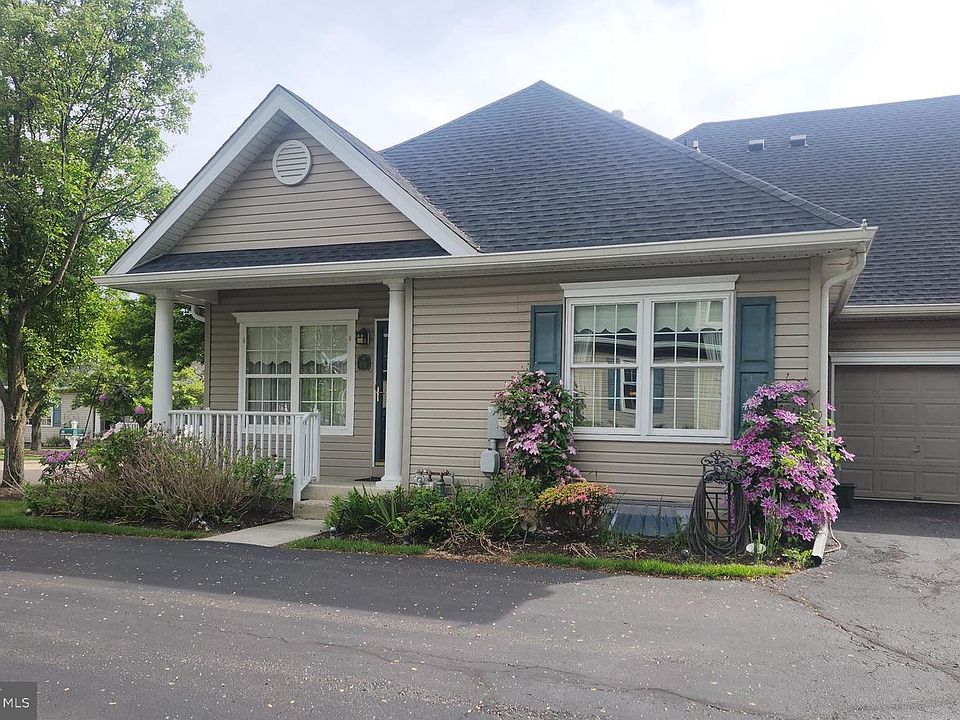 1st image of 105 Liberty Dr