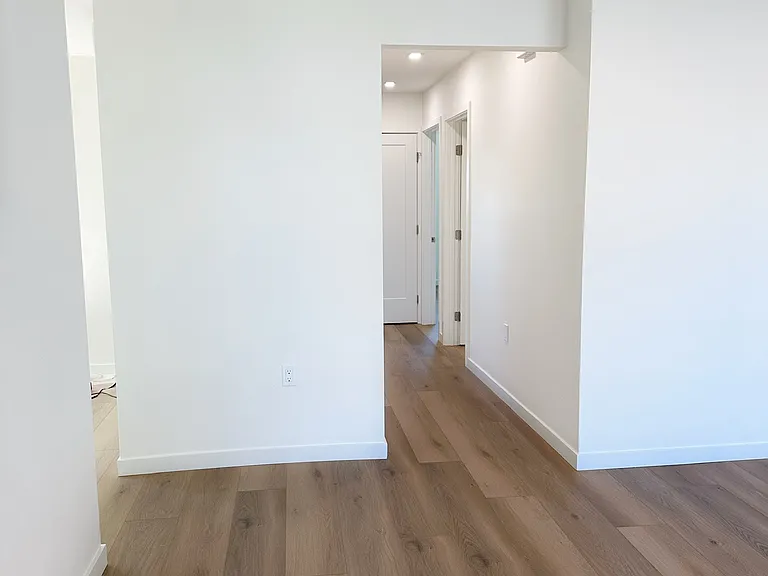 401 Dolores Way — Photo 3