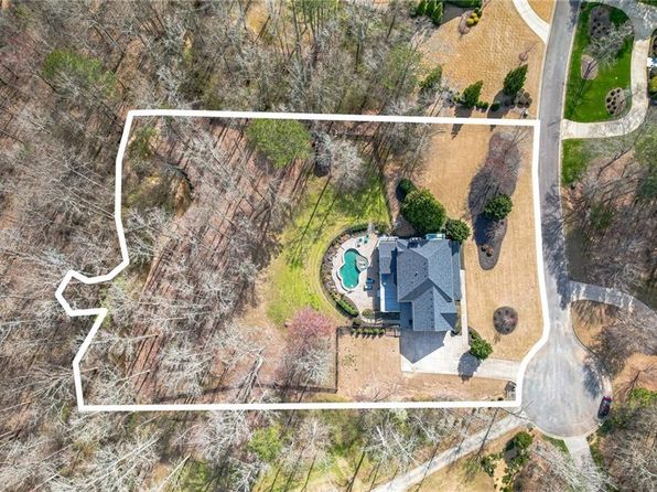 210 Little River Farms Trl, Canton, GA 30115