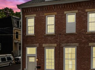 5240 Wickliff St, Pittsburgh, PA