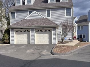 Victoria At Bunker Hill, Waterbury, CT 06708