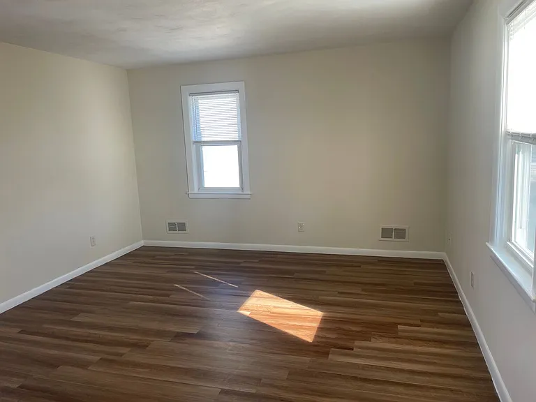 8 Bells Ct — Photo 5