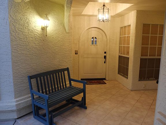 3rd image of 700 Leisure World
