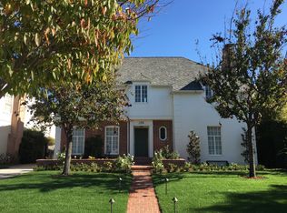 258 S Roxbury Dr, Beverly Hills, CA 90212