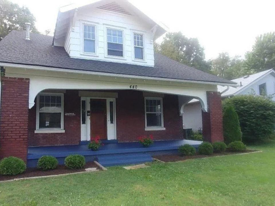 1st image of 440 Marquis Ave