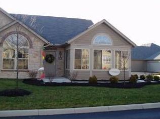 6395 Lakeview Cir, Canal Winchester, OH 43110