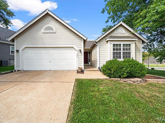 2nd image of 1803 Strawberry Ridge Dr
