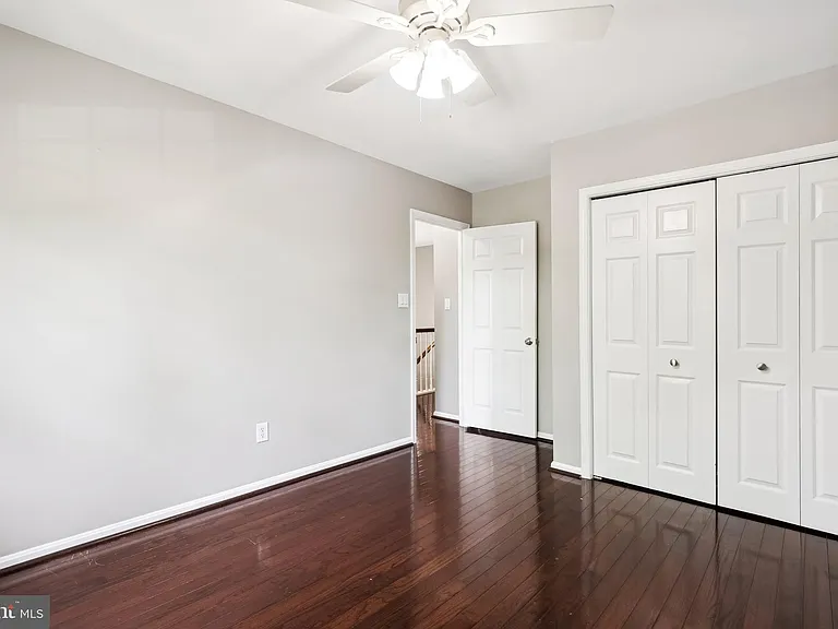 10150 Village Knolls Ct — Photo 12