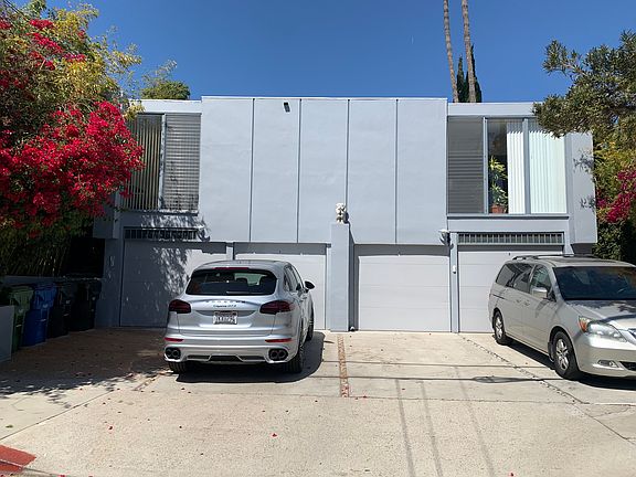 3rd image of 631 Pier Ave APT 4