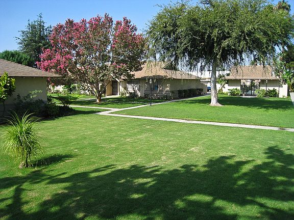 4th image of 3433 W Orange Ave APT 19