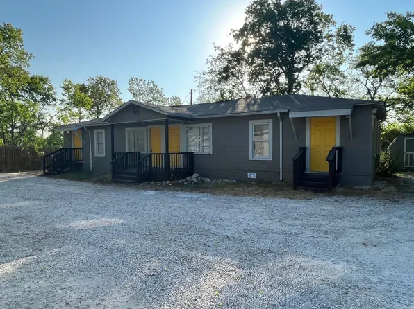 102 W Austin St, Kyle, TX 78640